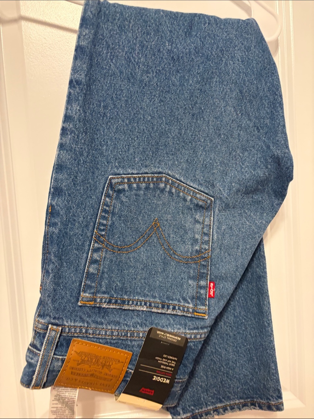 Levi wedgie jeans